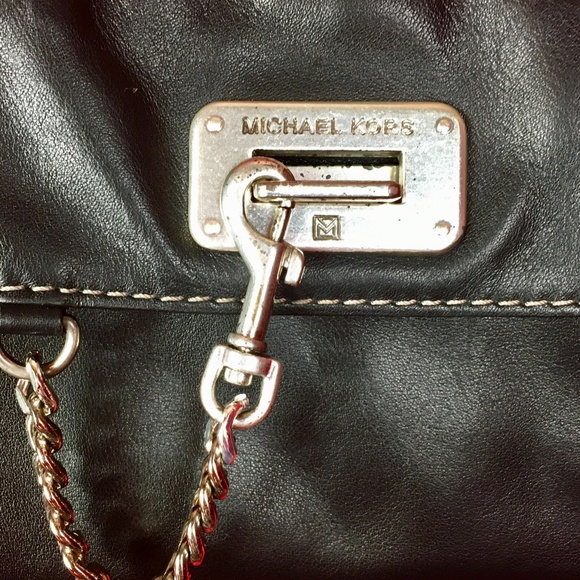 Michael Kors Black Leather Chain Link Strap Purse - Picture 4 of 7